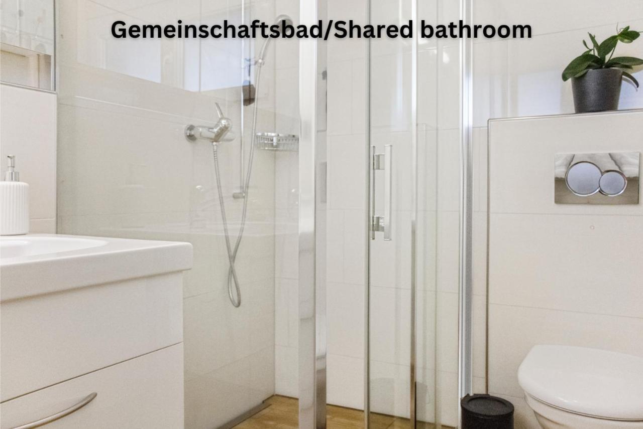 Haus Zur Lilie Hotel Hinwil Ngoại thất bức ảnh