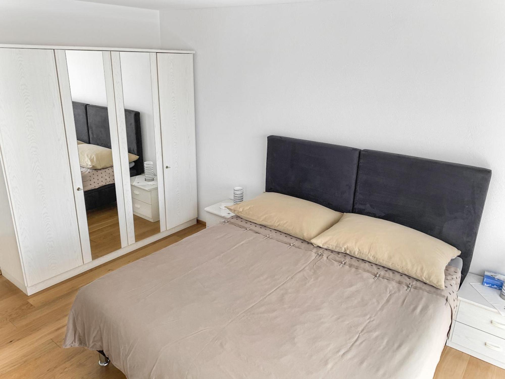 Haus Zur Lilie Hotel Hinwil Ngoại thất bức ảnh